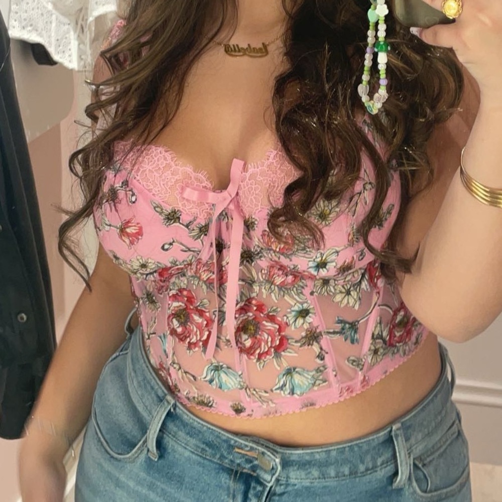 Victoria's Secret Pink Floral Lace Crop Top